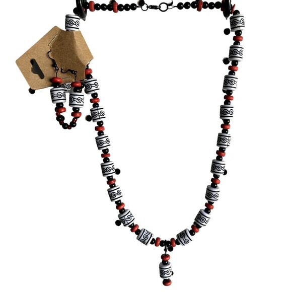 unknown Jewelry - Necklace, Earrings, Bracelet Set
